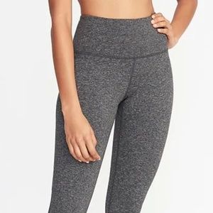 High-Waisted Compression Go-Dry Crop Large